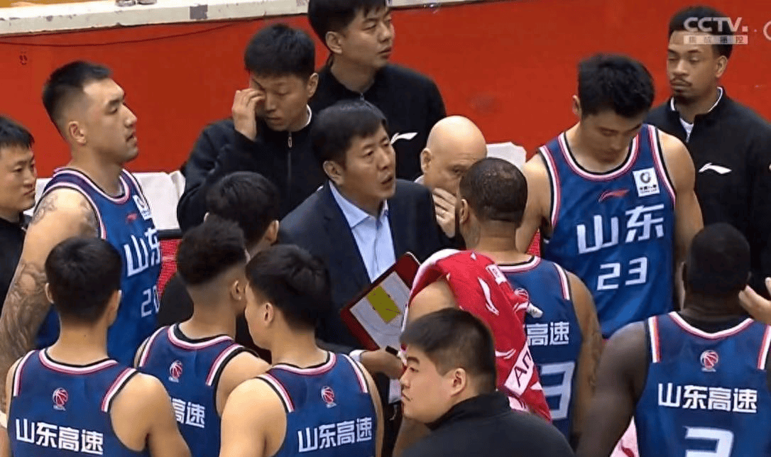 山东男篮全员备战，教练组重申备战计划的简单介绍